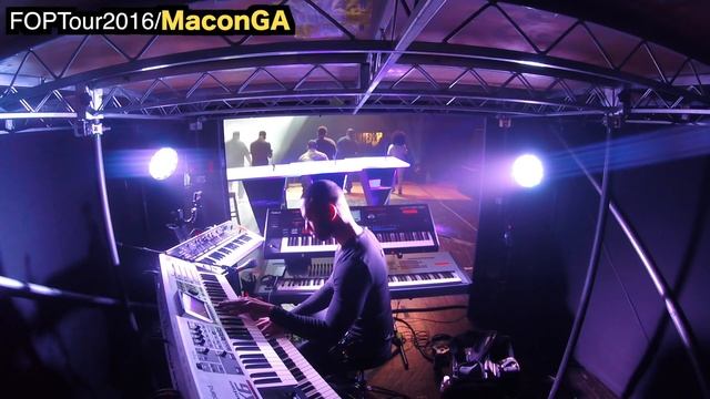 Father Jesus Spirit : Festival of Praise Tour 3 смотреть онлайн