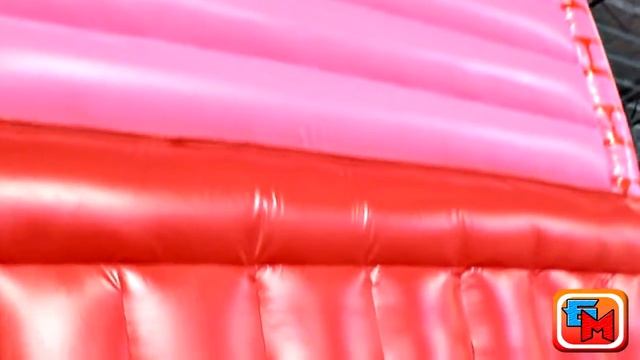 Надувной батут «Веселый замок», размер 6*4*5 м.