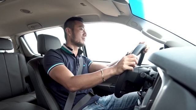 Đánh giá xe Chevrolet Trailblazer giá từ 859 tr - Đối thủ Fortuner và Everest (p.1) |XEHAY.VN| смотреть онлайн