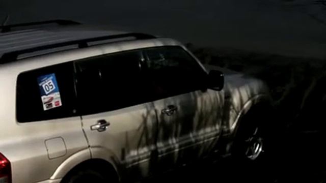 Pajero вброд через Коен
