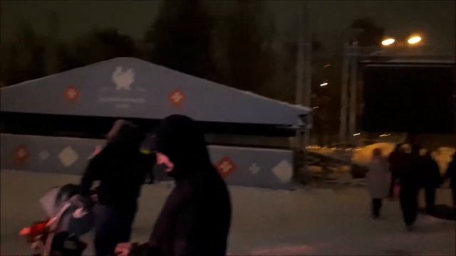 НОВОГОДНЯЯ ПРОГУЛКА ПО ИЗМАЙЛОВСКОМУ ПАРКУ в 2019. смотреть онлайн