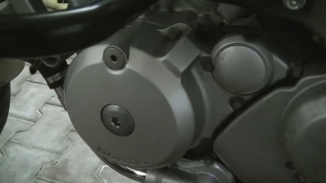 Honda Deauville 650 Регулировка клапанов. смотреть онлайн