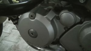 Honda Deauville 650 Регулировка клапанов.