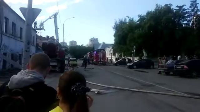 Пожар в центре Екатеринбурга 30 июня 2022 года