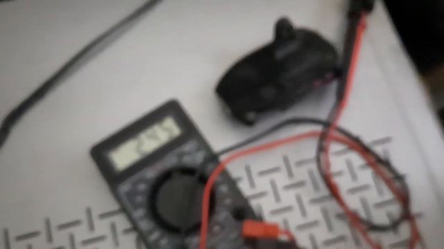 Опыт "Как разница напряжения в сети влияет на работу камеры со встроенным БП" смотреть онлайн