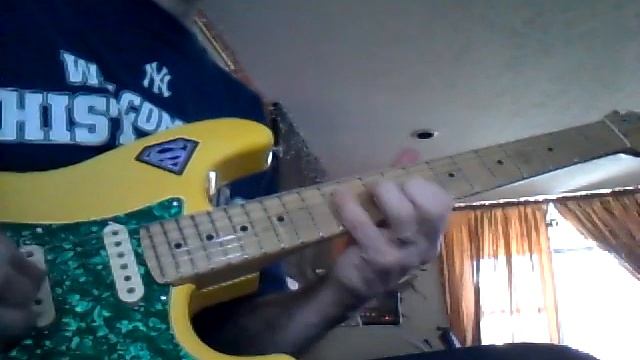 Strat with Holy Grail pick-ups. смотреть онлайн