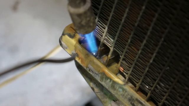 Пайка сот медного радиатора смотреть онлайн