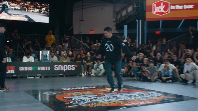 Crumbs vs Data (40 & Up top 16) // Freestyle Session 2023 // stance смотреть онлайн