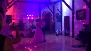Усадьба Верес: Свадебный танец под песню 'Мы эхо' Анны Герман