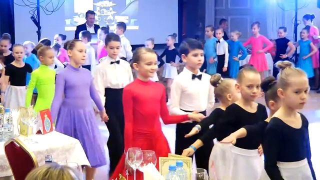 парад участников турнира смотреть онлайн