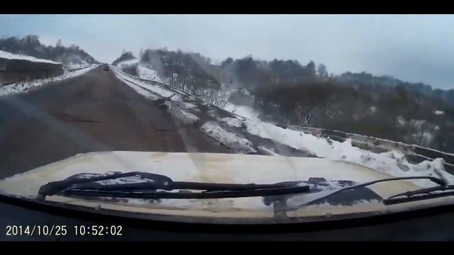 Вылетел с дороги смотреть онлайн