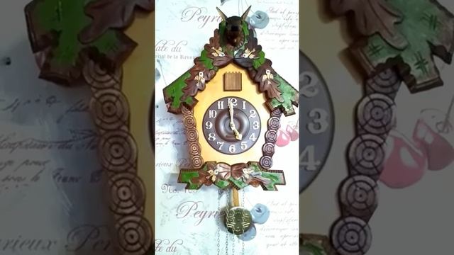 Часы с кукушкой Маяк. смотреть онлайн
