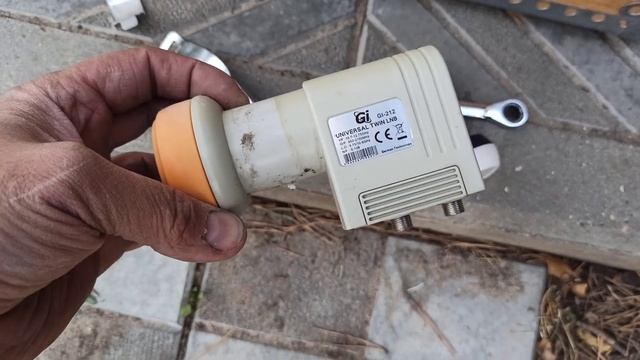 Спутниковое МТС ТВ. Два приёмника на одиночный конвертор? Легко!_КоПСС смотреть онлайн