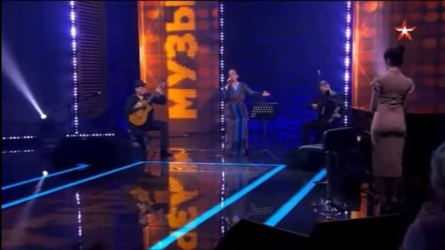 Я КОГДА-ТО БЫЛА МОЛОДАЯ | Марина Девятова, баян - А. Богатырев, гитара - А. Ядрышников смотреть онлайн