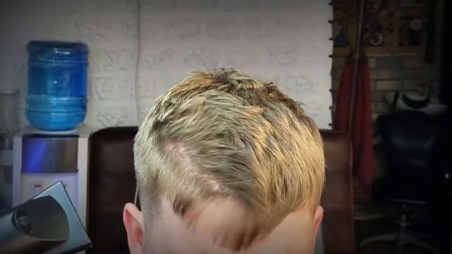 Стрижём теменную зону в мужской стрижке CROP/КРОП // Как подстричь теменную зону в стрижке CROP/КРО