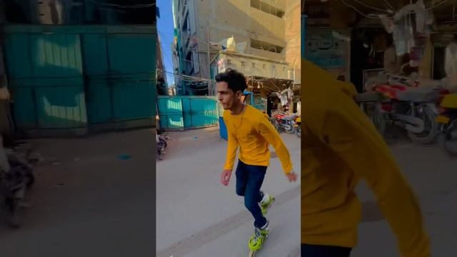 SkaTing On Street At KeamAri?? #girls #react #skater #sameerskater #inline #indianskating #2023 смотреть онлайн