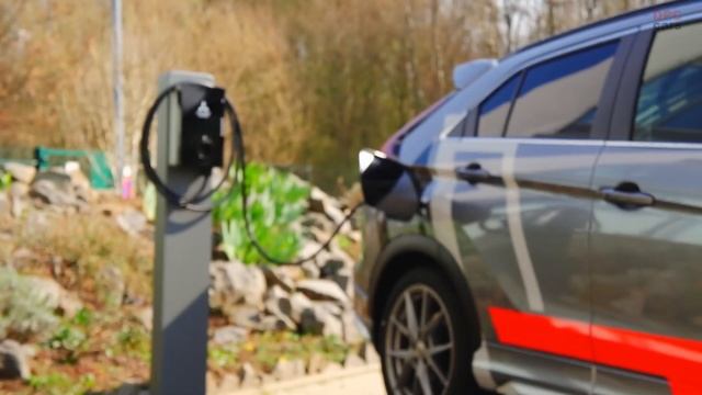 2022 Mitsubishi Eclipse Cross PHEV смотреть онлайн