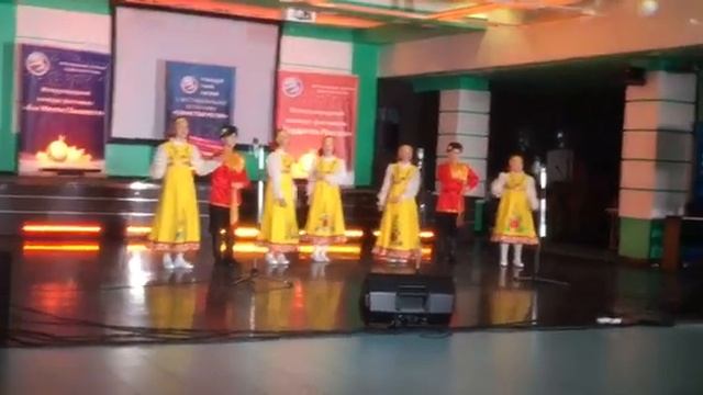 "Ой, заря, ты зорюшка" ОК Театр русской песни Гармония НВ 11- 14 лет, Сатка, МАУ ДК Магнезит смотреть онлайн