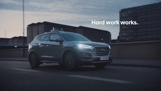 Hyundai Tucson (2019) VS Volkswagen tiguan (2018) смотреть онлайн