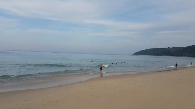 Пхукет. Пляж Карон, 15 ноября 2016 г. 7:00 часов смотреть онлайн