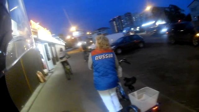 Первый раз еду в шлеме на KUGOO M5 часть 3 смотреть онлайн