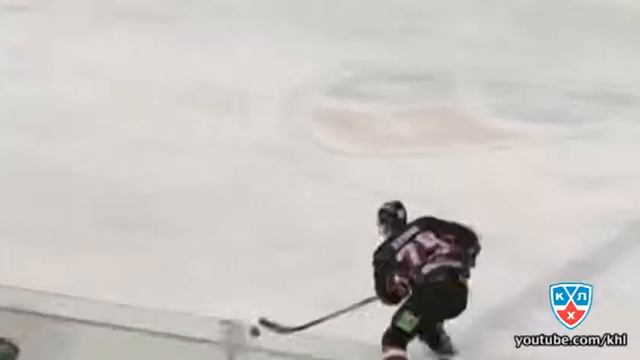 Гол Егора Аверина / Averin's scores on 1-on-0 смотреть онлайн
