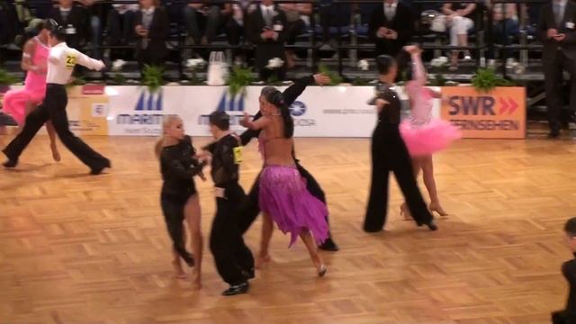 Khomenko, Iakov - Kaplun, Ekaterina - Pasodoble смотреть онлайн