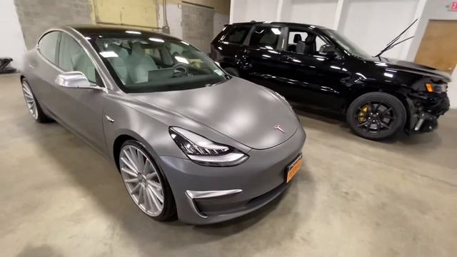 2020 Tesla Model 3 Oracal Matte Dark Grey 970ra on Vossen Wheels смотреть онлайн