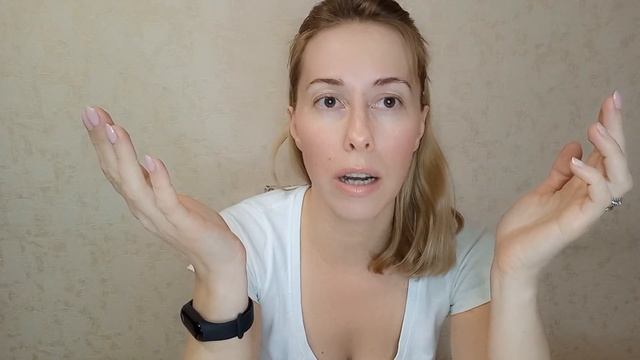 Масло жожоба отлично подходит для роста бровей)/Втираю его утром и вечером уже несколько недель... смотреть онлайн