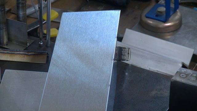 PRIMEWELD 225 stainless pulse test | RATTLECAN FAB SHOP with James O'Rear смотреть онлайн