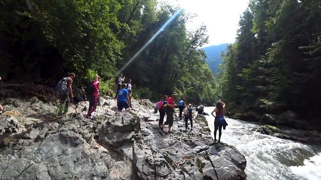 Прогулка в доль реки Киша смотреть онлайн