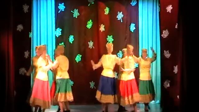 Танцевальный коллектив "Вдохновение" ДК Африканда рук. Е.Товстоган танец "Кадриль" смотреть онлайн