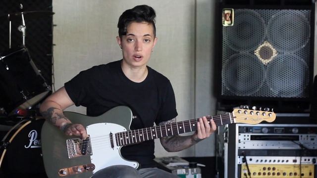Guitar Tips & Tricks: #38 5 Do's & Don'ts for Barre Chords - Jen Trani смотреть онлайн