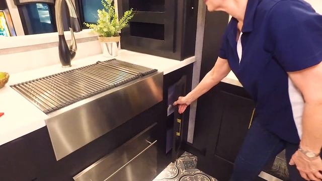 Redwood-Redwood 5th-RW3981FK смотреть онлайн