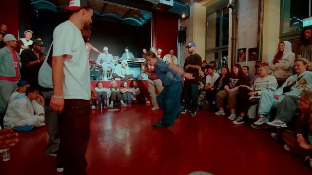 Street Dancers Turn Jam into a SHOWSTOPPING BATTLE | Team Germany vs. Red Bull Dancers смотреть онлайн