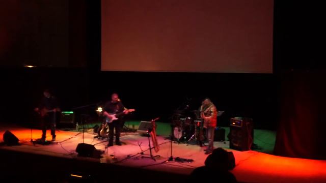 Pink Floyd Tribute (The Wall+Breathe+Time) By Matyas SIMON and Friends смотреть онлайн