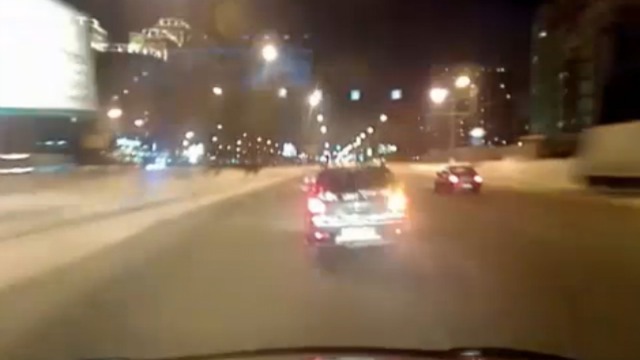 Вылетел с трассы смотреть онлайн