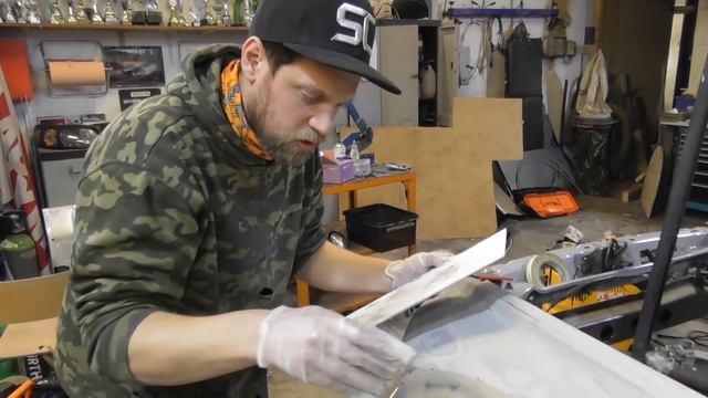 BGV Bygger Om Volvo C30 - Spackling, del 6 смотреть онлайн
