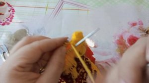 шов петля в петлю, подойдет для начинающих.