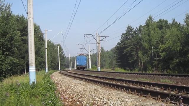 ЧС2-280 с лабораторией контактной сети смотреть онлайн
