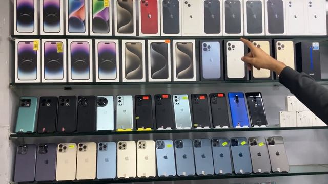 buy iphone and android phones best offer | Rawalpindi Singapore Plaza | budget market смотреть онлайн