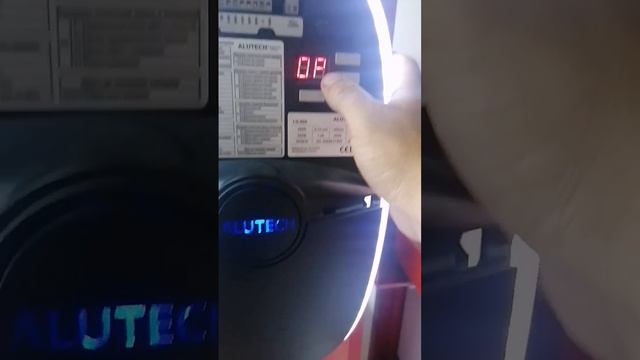 как настроить концевые положения на приводе алютех смотреть онлайн