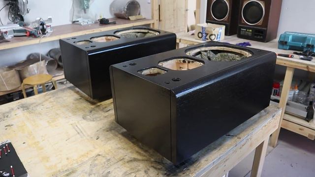 YAMAHA NS-1000X финишная отделка.