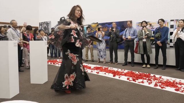 Nam Hong at Tokyo Metropolitan Art Museum смотреть онлайн