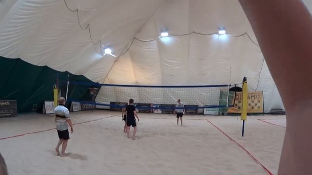 Пляжный волейбол экшн камера игра 1