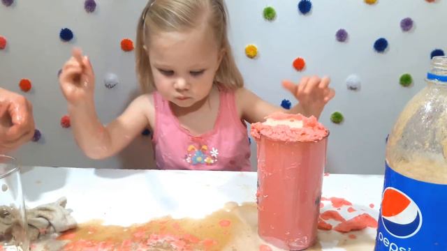 ПОКА МАМЫ НЕТ ДОМА. ЭКСПЕРЕМЕНТ смотреть онлайн