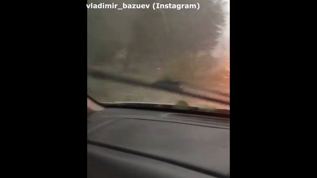Сильная гроза с градом и шквалом в Томске, Россия. 24.08.2017 смотреть онлайн