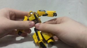 The Smallest (And Most Fun) Bee! - #transformers  Legacy United Deluxe Class Animated BUMBLEBEE