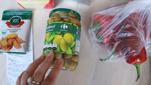 Что можно купить на 100 лари в Грузии? Покупки, уютный день и вечер с друзьями | Юля Пар смотреть онлайн