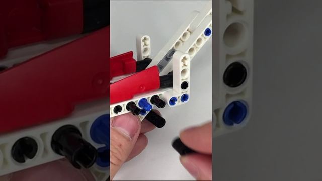Сборка конструктора Лего САМОДЕЛКА - Коляска из Lego Technic (42116) #16 смотреть онлайн